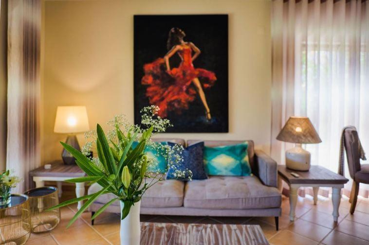 2Bedroom Bungalow Heated Shared Pool ,Near Carvoeiro And Ferrugudo מראה חיצוני תמונה