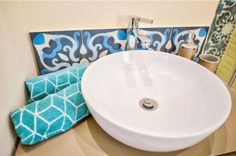 2Bedroom Bungalow Heated Shared Pool ,Near Carvoeiro And Ferrugudo מראה חיצוני תמונה