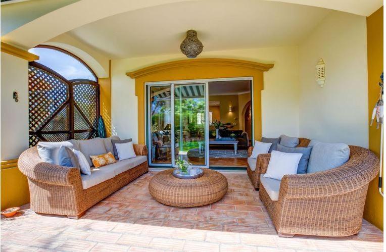 2Bedroom Bungalow Heated Shared Pool ,Near Carvoeiro And Ferrugudo מראה חיצוני תמונה