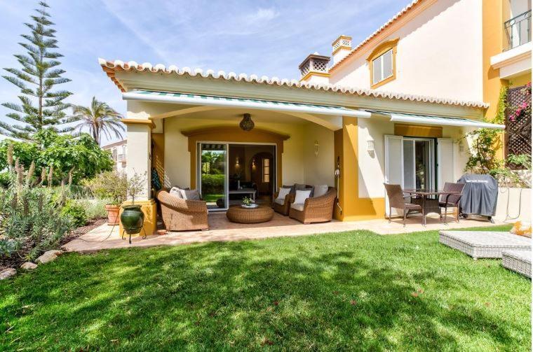 2Bedroom Bungalow Heated Shared Pool ,Near Carvoeiro And Ferrugudo מראה חיצוני תמונה
